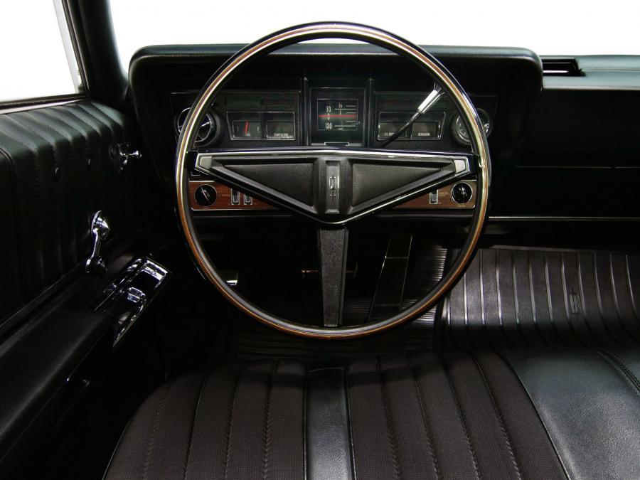 Панель приборов Oldsmobile Toronado (9487) 1968 года  (фото 13 из 18)